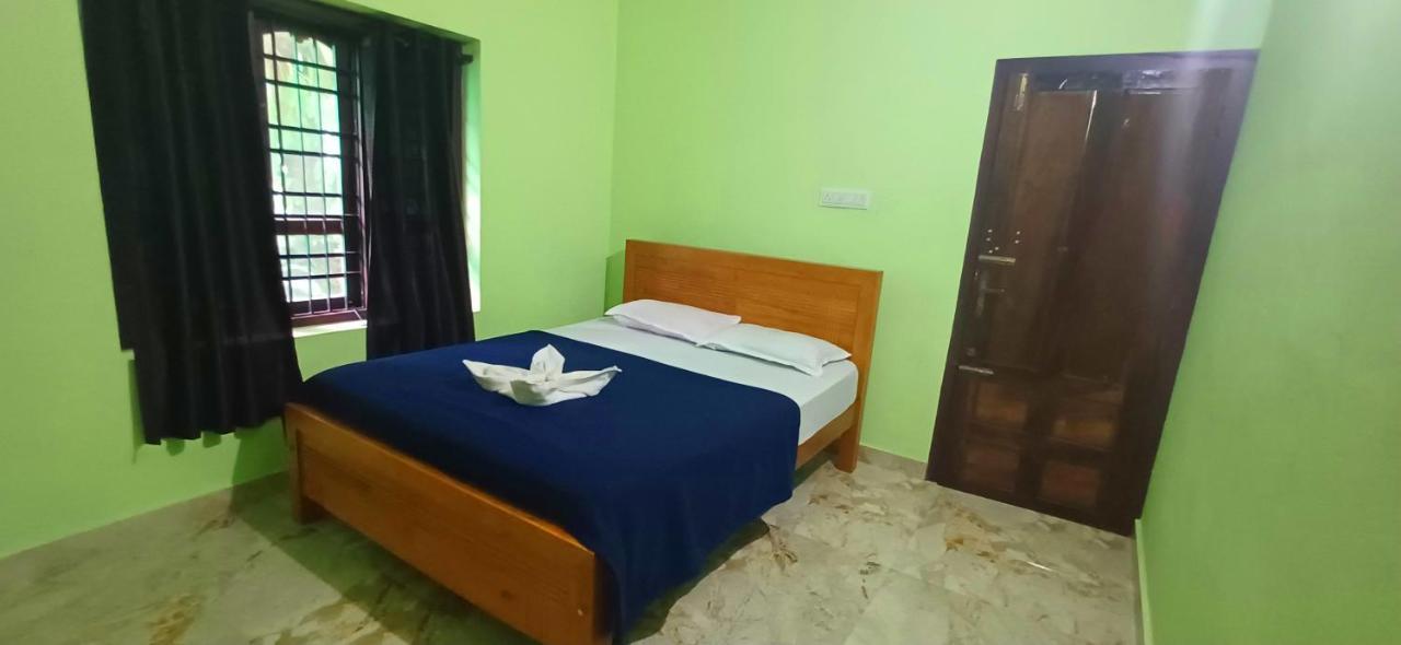 Empire Homestay Kalpetta Luaran gambar