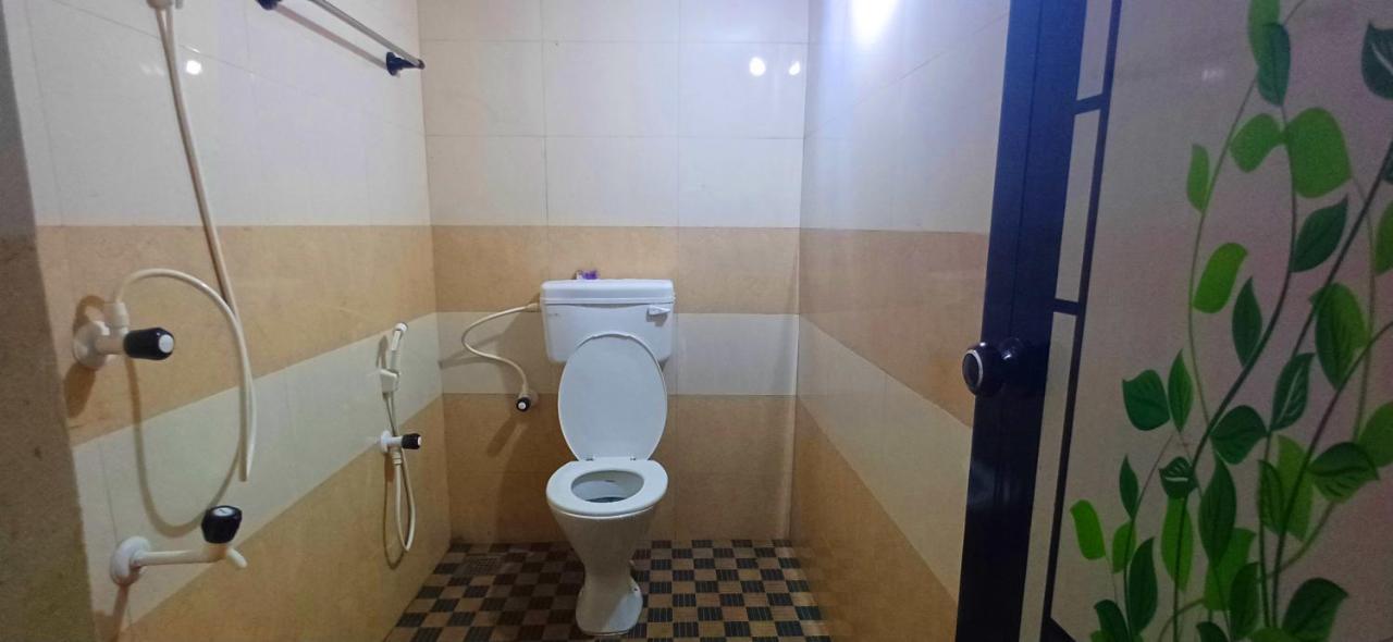 Empire Homestay Kalpetta Luaran gambar